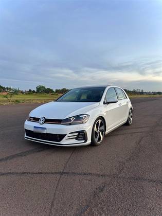 VOLKSWAGEN GOLF 2.0 350 TSI GASOLINA GTI DSG VOLKSWAGEN GOLF 2.0 350 TSI GASOLINA GTI DSG